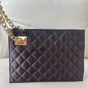 Sondra Roberts Clutch SR2 Wristlet Handbag Black with Gold Chain
